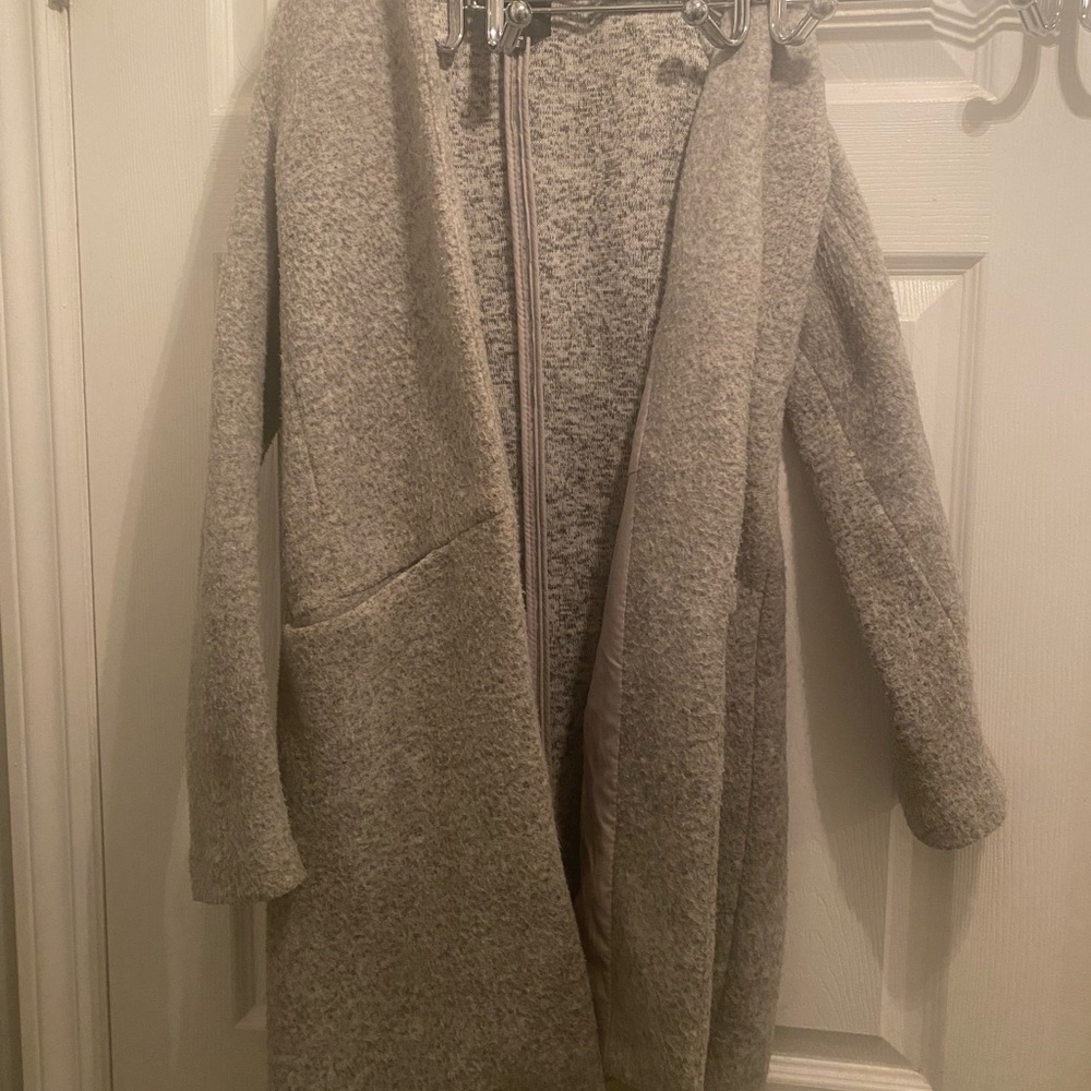 Women’s Size S/XS Dynamite Shacket